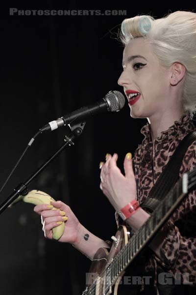 BETH JEANS HOUGHTON AND THE HOOVES OF DESTINY - 2012-03-26 - PARIS - Divan du Monde - 